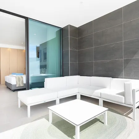 Luxury Poolside Lejlighed Lagos