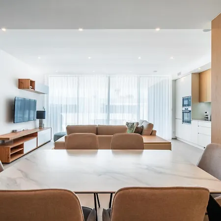 Apartamento Luxury Poolside Lagos