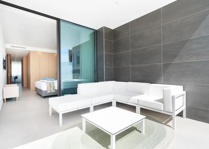 Luxury Poolside Apartamento Lagos