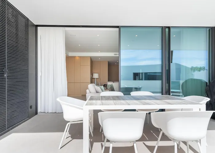 Luxury Poolside Lägenhet Lagos