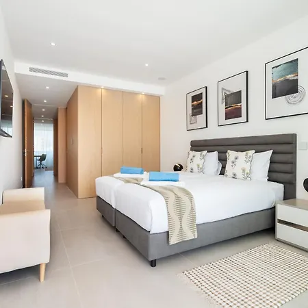 Appartement Luxury Poolside
